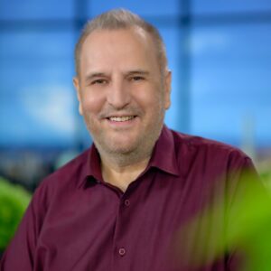 «Chef στην κουζίνα σας»:  Στριφτάρια με σφολιάτα, πιπεριές και τυριά,σπιτικά ζυμαρικά και βελούδινο σοκολατένιο σουφλέ