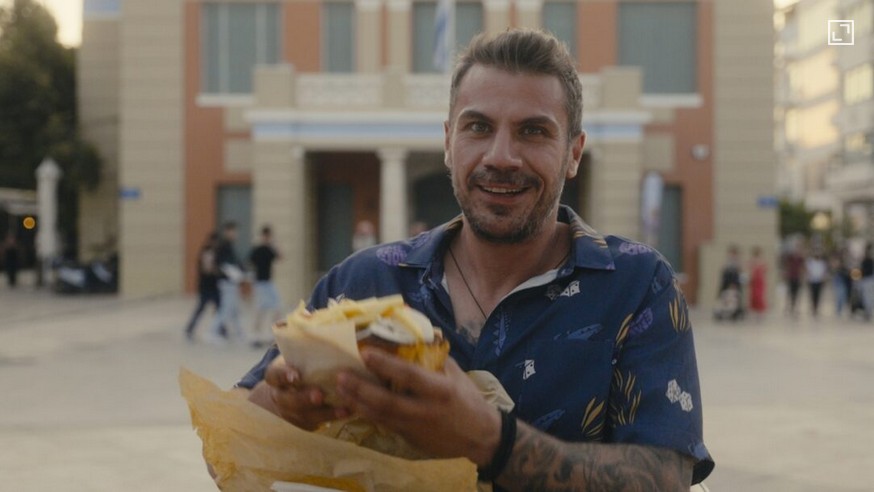 «Akis’ Food Tour» με τον Άκη Πετρετζίκη: Πρεμιέρα το Σάββατο 18 Οκτωβρίου στον Alpha – Tο γευστικό ταξίδι ξεκινά από την Κρήτη