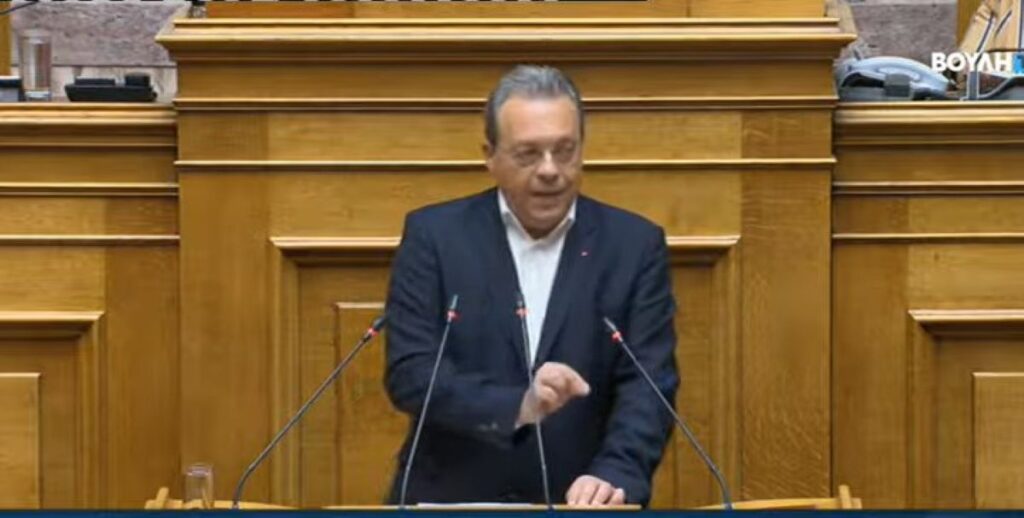 Σ. Φάμελλος: Αντισυνταγματική και ντροπιαστική η τροπολογία για το Μνημείο του Αγνώστου Στρατιώτη