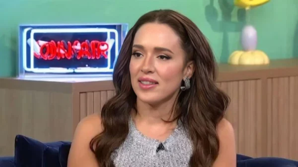 Καλομοίρα: «Όταν ήμουν έγκυος είχα κατάθλιψη επειδή άφησα πίσω την παλιά μου ζωή» (βίντεο)