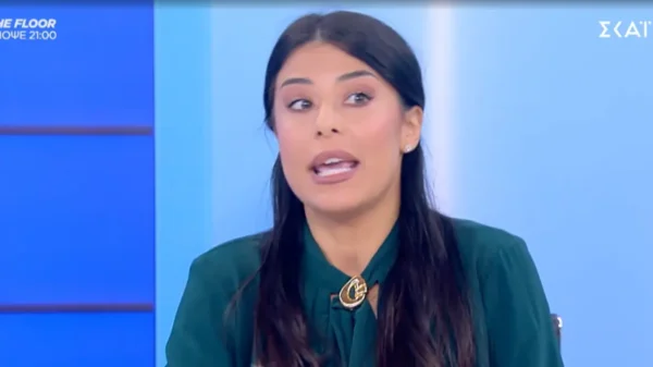 Λατινοπούλου: Όσοι υψώνουν σημαίες της Παλαιστίνης έχουν αλλεργία στην ελληνική, είναι σαν τους βρικόλακες που τους πετάς αγιασμό όταν τη βλέπουν – Βίντεο