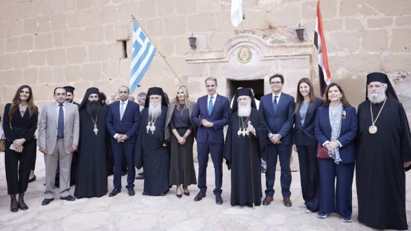 Ο Μητσοτάκης στην ενθρόνιση του νέου Αρχιεπισκόπου Σινά, κ. Συμεών – «Εθνικό καθήκον μας το ενδιαφέρον για τη Μονή» (Βίντεο)