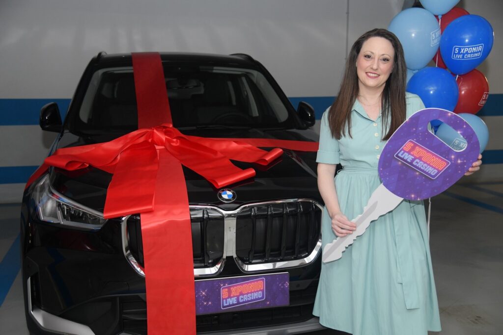 Το live casino του Pamestoixima.gr γιόρτασε τα 5α γενέθλιά του κληρώνοντας ένα αυτοκίνητο – Η μεγάλη νικήτρια παρέλαβε τα κλειδιά μέσα από ένα πρωτότυπο κυνήγι θησαυρού (vid.)