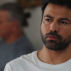 «Η γη της ελιάς»: Η Μαρουσώ εκδικείται τον Μιχάλη για τον χωρισμό τους και του στήνει παγίδα που οδηγεί στη σύλληψη του