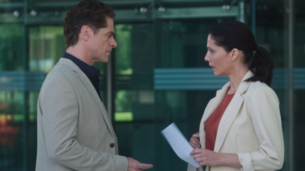 «Μια νύχτα μόνο»:  Η Αρετή συγκινείται από τα συναισθήματα του Οδυσσέα, σε μια εντελώς απρόσμενη πρόταση γάμου – Τρέϊλερ