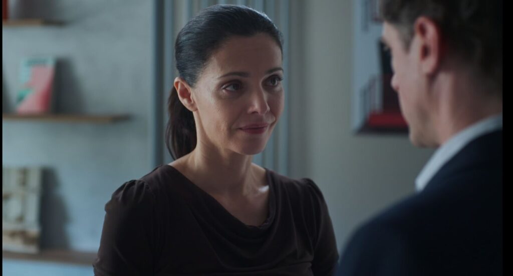 «Μια νύχτα μόνο»: Η εξαφάνιση του Πετράκη και της Τάνιας θα ρίξει την Αρετή στην αγκαλιά του Οδυσσέα