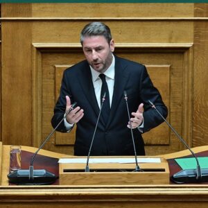 Βουλή – Ν. Ανδρουλάκης: «Τα ολιγοπώλια θησαυρίζουν και η κυβέρνηση πετά χαρταετό – Μονόδρομος η πολιτική αλλαγή (βίντεο)