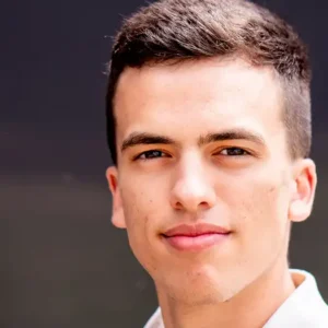 Λεωνίδας Ασκιανάκης: Στα 22 του χρόνια ιδρυτής του Project S, που απομακρύνει διαστημικά συντρίμμια με χρηματοδότηση 1εκατ. ευρώ από τη Γερμανία