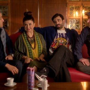 «HOTΕΛ ΕΛVIRA»: Σε αναβρασμό η ομάδα για τον γάμο που αναλαμβάνει το ξενοδοχείο – Απόψε στις 21:00 νέο επεισόδιο – Τρέϊλερ