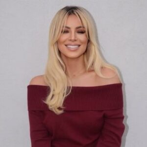 Κατερίνα Καινούργιου: Στόλισε ένα εντυπωσιακό χριστουγεννιάτικο δέντρο – «Έγινε με πολλή, πολλή αγάπη» – Φωτογραφίες