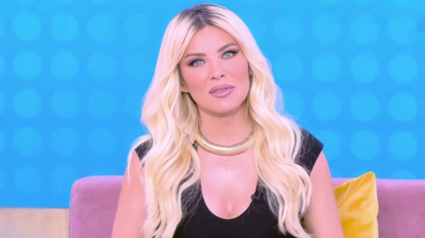 Κατερίνα Καινούργιου για Παναγιώτη Κουτσουμπή: Μπορεί να έχουμε παντρευτεί και να μην το λέμε (βίντεο)