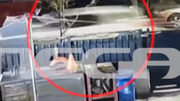 Συνελήφθη γιος γνωστού πολιτικού μετά από περιπετειώδη καταδίωξη στη Νέα Ερυθραία – Βίντεο ντοκουμέντο