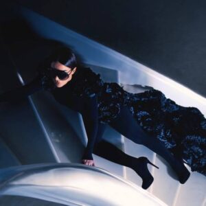 Κέλλυ Κελεκίδου: Καθηλώνει το νέο της τραγούδι και το βιντεοκλίπ για το «Σπίτι Σου»