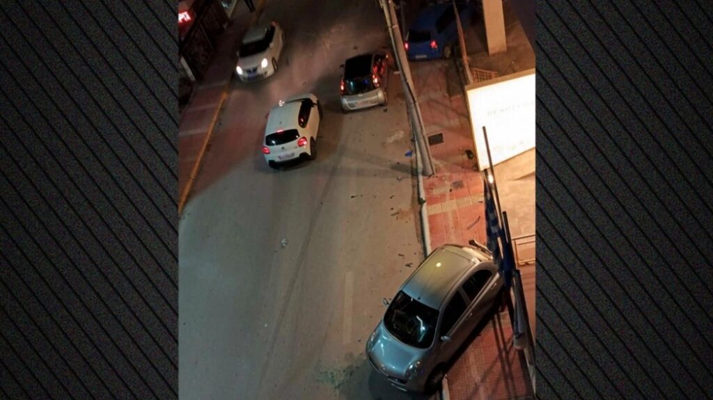 Σοκαριστικό τροχαίο στη Λούτσα: Αυτοκίνητο πέφτει πάνω στους πεζούς και σκοτώνει 24χρονο μπροστά στα μάτια της μητέρας του