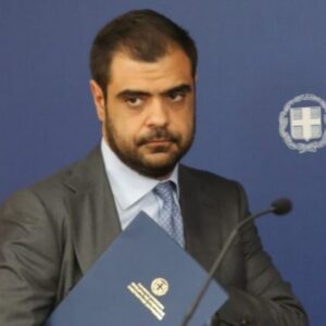 Μαρινάκης για παραίτηση Σκλήκα: Έβαλε το κάρο μπροστά από το άλογο, δεν ανακοινώνεις χωρίς διάλογο κλείσιμο 204 καταστημάτων