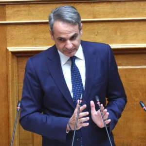 Βουλή – Κ. Μητσοτάκης:  Προτεραιότητά μας η μάχη κατά της ακρίβειας – Αυξήσαμε εισοδήματα, αντιμετωπίσαμε κρίσεις