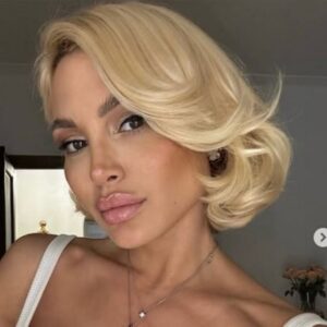 Η Αλεξάνδρα Παναγιώταρου στόλισε το χριστουγεννιάτικο δέντρο στο σπίτι της – Το βίντεο που δημοσίευσε