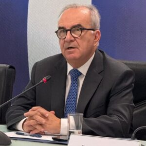 Παπαθανάσης για Fitch: Η αξιοπιστία και η αποτελεσματικότητα της αναπτυξιακής οικονομικής πολιτικής αναγνωρίζεται διεθνώς