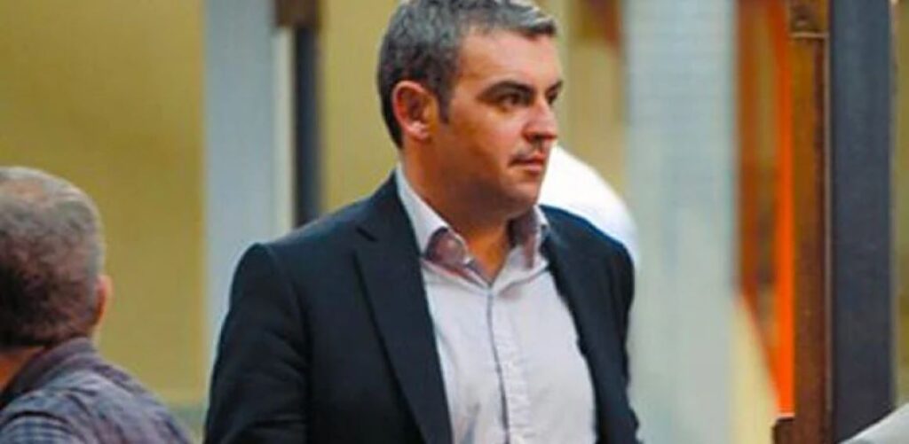 Οι εκτελεστές του Γιάννη Λάλα κινήθηκαν με BMW που φέρεται να είχε νοικιάσει ο πρώην εξ απορρήτων του Νίκου Παππά, Μανώλης Πετσίτης, σε απόπειρα φόνου τον Σεπτέμβριο