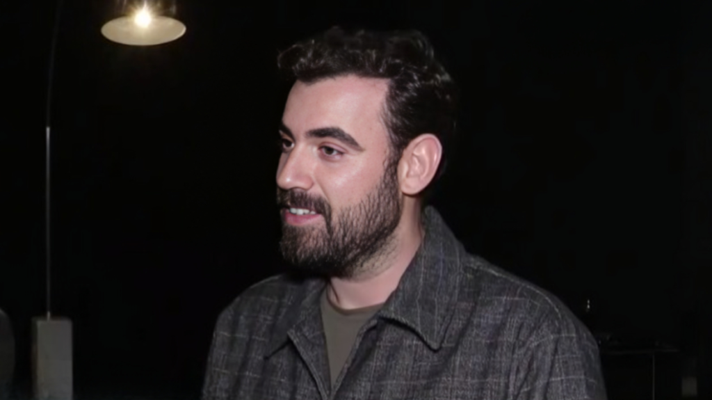 Νίκος Πολυδερόπουλος: “Είμαι πολύ χαρούμενος και ευτυχισμένος”, είπε  για την εγκυμοσύνη της συντρόφου του (βίντεο)