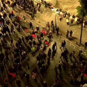 Eπέτειος Πολυτεχνείου: Πάνω από 23.000 διαδηλωτές πήραν μέρος στην ειρηνική πορεία για την επέτειο του Πολυτεχνείου