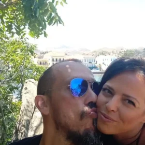 Σαλαμίνα: «Ήταν ένα πολύ καλά οργανωμένο έγκλημα», λέει η κόρη της 75χρονης που δολοφονήθηκε από τη νύφη της – «Δεν πιστεύω ότι μετάνιωσε, κόλπο η συγνώμη της» (βίντεο)