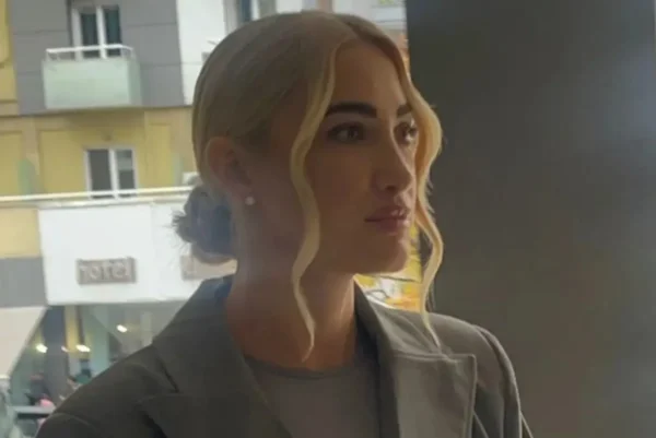 Διεκόπη η δίκη για το revenge porn με θύμα την Ιωάννα Τούνη – Κατέθεσε κεκλεισμένων των θυρών