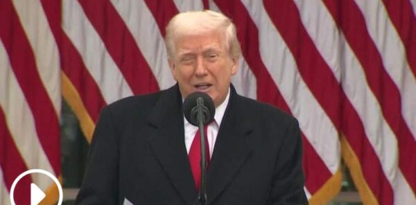 Τραμπ: Νομίζω ότι πλησιάζουμε σε μια συμφωνία για την Ουκρανία  –  Ο Γουίτκοφ πάει στην Ρωσία για να συναντήσει τον Πούτιν