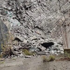 Τρίκαλα: 55χρονος παγιδεύτηκε σε έρημο ορεινό χωριό  στα 1000 μ υψόμετρο μετά από κατολίσθηση  – «Εγκλωβισμένος για 7η ημέρα»