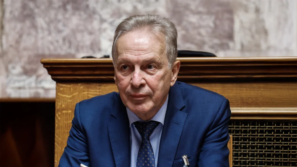 Novartis: Δεσμεύονται τα περιουσιακά στοιχεία  των δύο πρώην προστατευόμενων μαρτύρων «Μάξιμου Σαράφη» και «Αικατερίνης Κελέση» – Στο στόχαστρο ύποπτα ποσά 10 και 17 εκατ. ευρώ σε ελβετικές τράπεζες