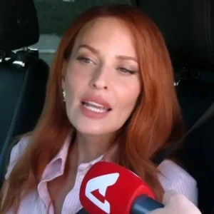 Σίσσυ Χρηστίδου: «Δεν κλείστηκα σε κάποια κλινική κάνοντας πλαστικές» – Η αποκάλυψη για την αλλαγή στην εξωτερική της εμφάνιση (βίντεο)