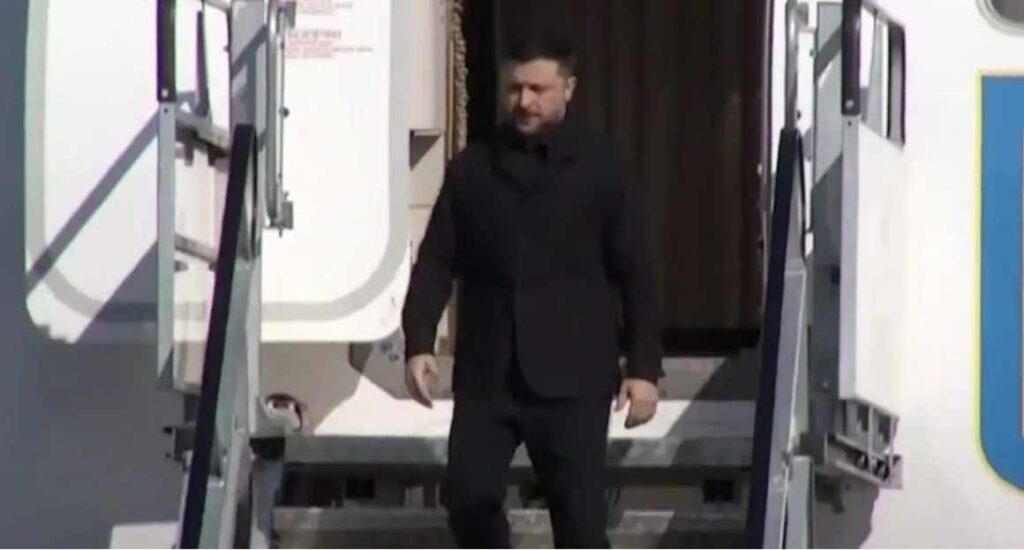 Στην Αθήνα ο Ζελένσκι: «Η Ουκρανία συμφώνησε για εισαγωγές φυσικού αερίου από την Ελλάδα» – Στις 13:45 η συνάντηση με Μητσοτάκη