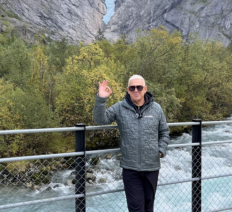 «ΕΙΚΟΝΕΣ» με τον Τάσο Δούση: Συνεχίζουν το ταξίδι τους στη Νορβηγία, αυτή την Κυριακή  στο OPEN