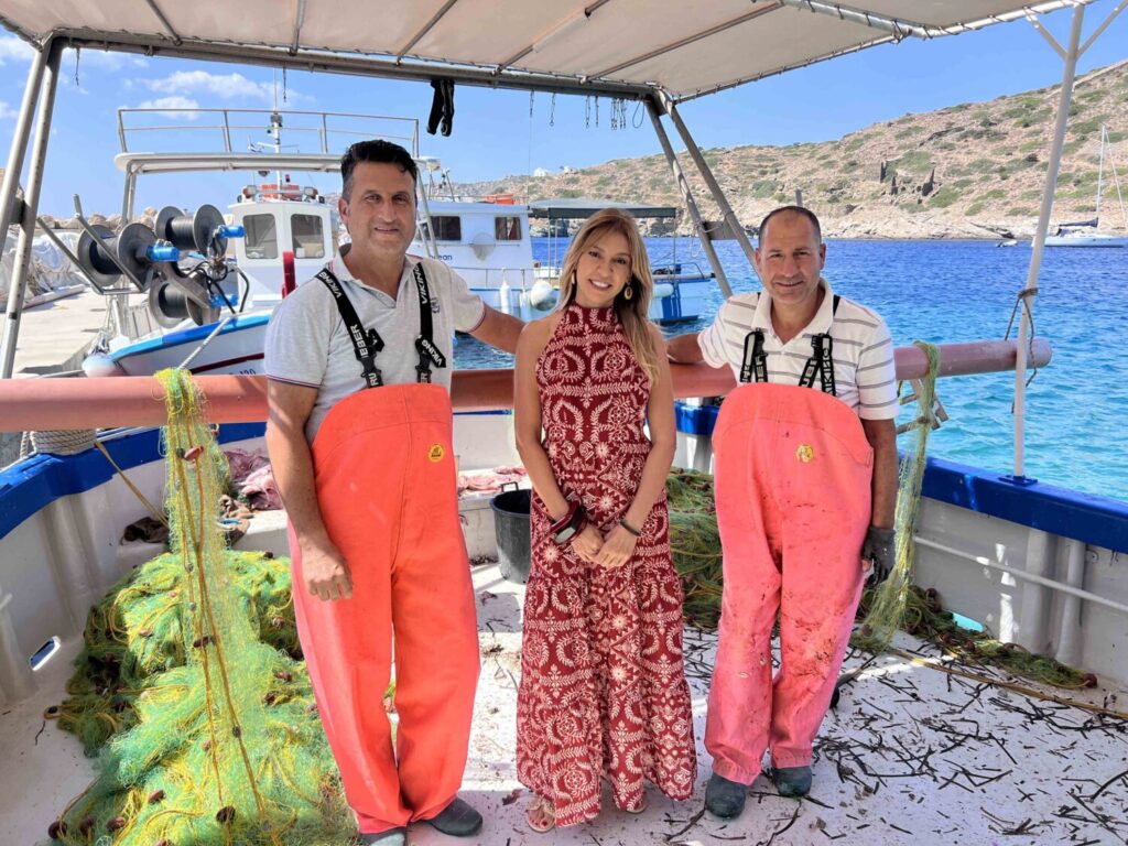 ΕΡΤ1: «Ό,τι αξίζει» με την Ίνα Ταράντου – Στη Σίφνο των ανθρώπων και των ιστοριών!  Κυριακή 09.11.2025