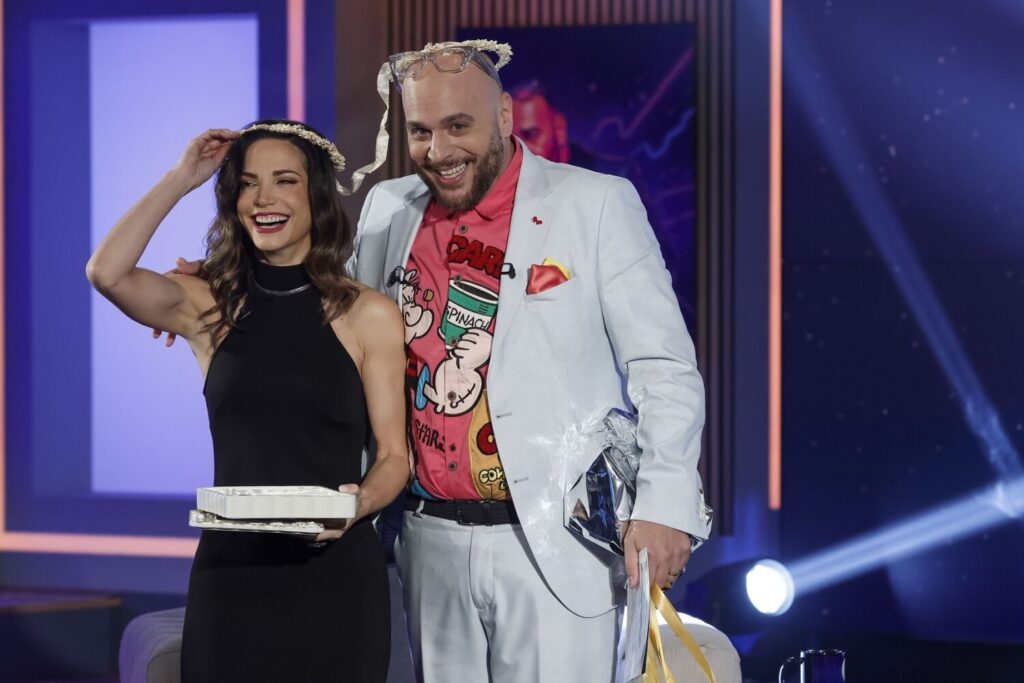 «Στην αγκαλιά του Φάνη»: Κατερίνα Γερονικολού και Κωνσταντίνος Βασάλος – Οι «ωραίοι» και ο Φάνης (Τρέιλερ)