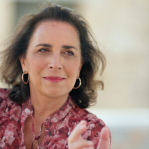 ΕΡΤnews: «365 Στιγμές» με τη Σοφία Παπαϊωάννου – «Το μυστικό των Χριστουγέννων της κυράς Ανθής στη Μάνη και οι Μανιάτες της Κορσικής» – Πέμπτη 25.12.2025