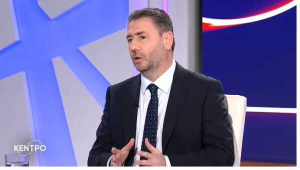 Ανδρουλάκης: Η κοινωνία είναι στο πλευρό των αγροτών – Η κυβέρνηση υποτιμά τη νοημοσύνη μας