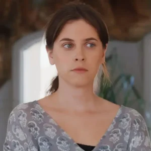 Η Γη της Ελιάς: Η στιγμή που όλα διαλύονται για τη Δάφνη- Τη διώχνει με το μωρό αγκαλιά (Βίντεο)