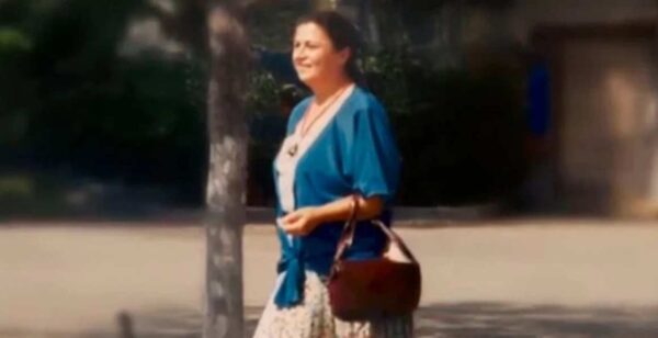 Συνέλαβαν τον γιο της Ελένης Παπαδοπούλου για τη δολοφονία  της στο Κολωνάκι – «Η υπόθεση έχει κλείσει, ήταν ατύχημα από τσιγάρο», έλεγε ο δράστης πριν λίγες μέρες   (βίντεο)