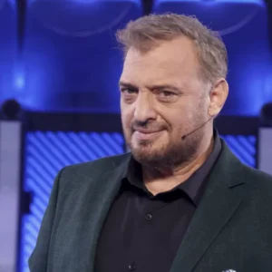 «The Wall»: Τα ξαδέρφια εισβάλλουν στο πλατό και φέρνουν τα πάνω – κάτω – Τρέϊλερ