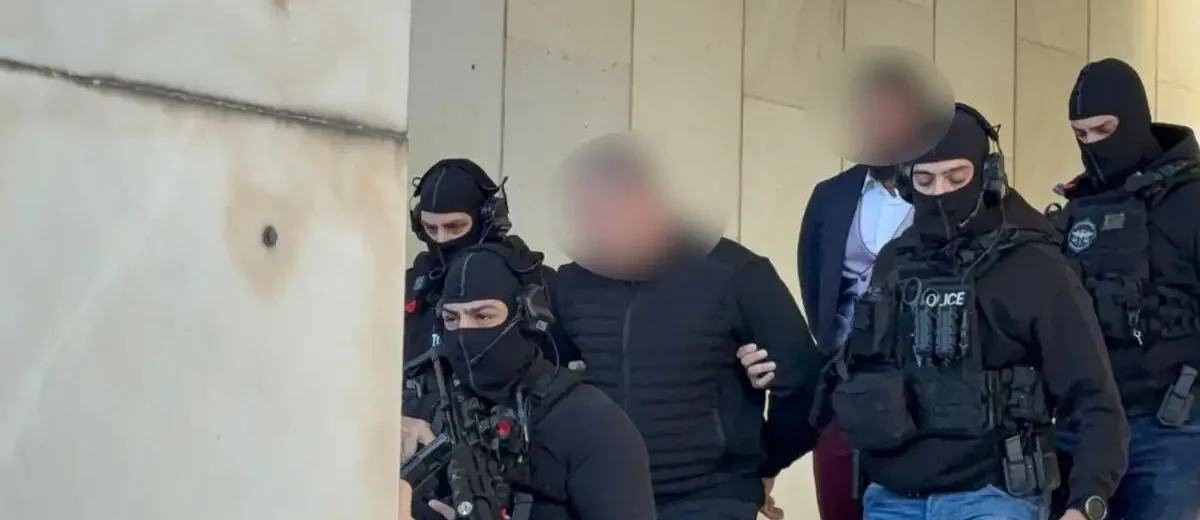 Φοινικούντα –Αποκάλυψη – βόμβα: Ο ανιψιός μετέφερε τον εκτελεστή μετά τη διπλή δολοφονία στα ΚΤΕΛ – Οι τηλεφωνικές επαφές που πρόδωσαν τους ηθικούς αυτουργούς και το «βαθύ λαρύγγι»