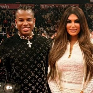 Fancy James: “Περιμένω τον καλύτερο Έλληνα άνδρα να με φλερτάρει”, εξομολογείται ο στιλίστας της Κίμπερλι Γκίλφοϊλ