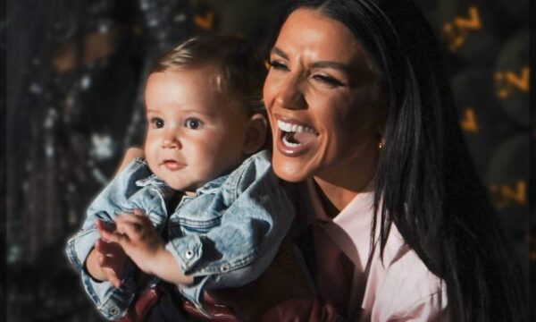 Ιουλία Καλλιμάνη: Η «μαμά Ιουλία» παρουσιάζει το νέο της dance hit «Εξαίρεση Εσύ» (βιντεοκλίπ)