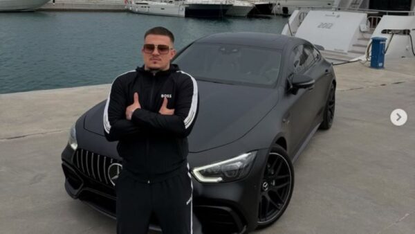 Συνελήφθη  στη Γλυφάδα ο τράπερ Ivan Greko, επέβαινε σε κλεμμένο όχημα