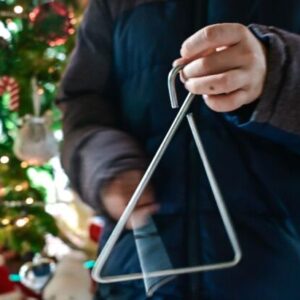 Πάτρα: Παιδιά πήγαν να πουν τα κάλαντα και ζήτησαν να πληρωθούν μέσω IRIS