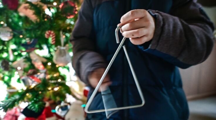 Πάτρα: Παιδιά πήγαν να πουν τα κάλαντα και ζήτησαν να πληρωθούν μέσω IRIS