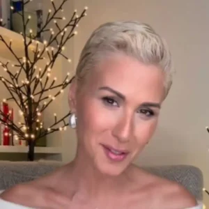 Άννα Κανδαράκη: «Πάλεψα για δεύτερη φορά με τον καρκίνο» – Το συγκινητικό βίντεο