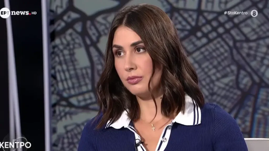 Κρεμλίδου: Με εκβίασαν με φωτογραφίες που είχα μοιραστεί με συντρόφους μου ανήλικη – Τι μου είπε η μητέρα μου (βίντεο)