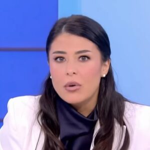 Λατινοπούλου: Να εξεταστεί η θανατική ποινή σε όσους ασελγούν σε ανήλικους» – Σταυροκοπήθηκε όταν την συνέκριναν με την Κωνσταντοπούλου (βίντεο)