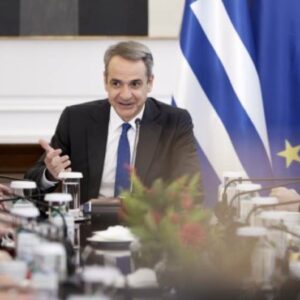 Μητσοτάκης σε αγρότες: «Δεν υποκύπτουμε σε εκβιασμούς – Τον πρώτο λόγο για την απελευθέρωση των δρόμων τον έχει η Τροχαία»